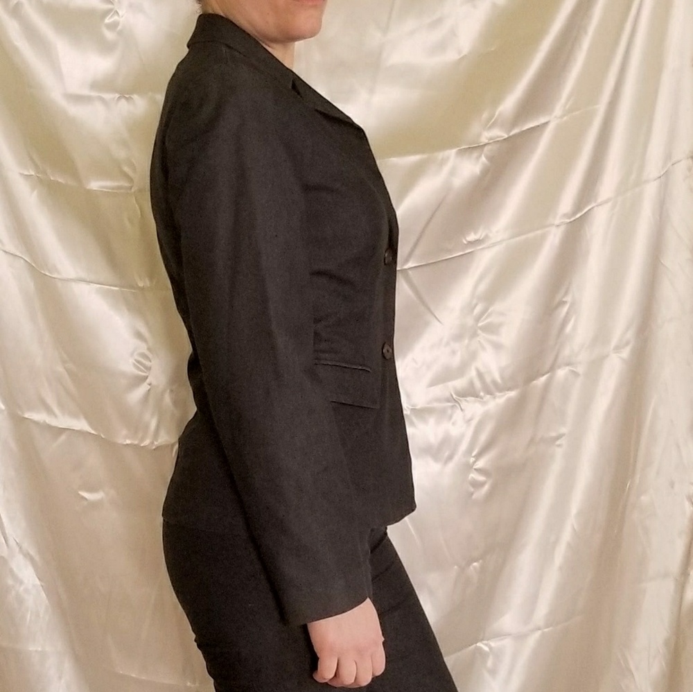 Brooks Brothers Two Piece Pants Suit, Size 6/4